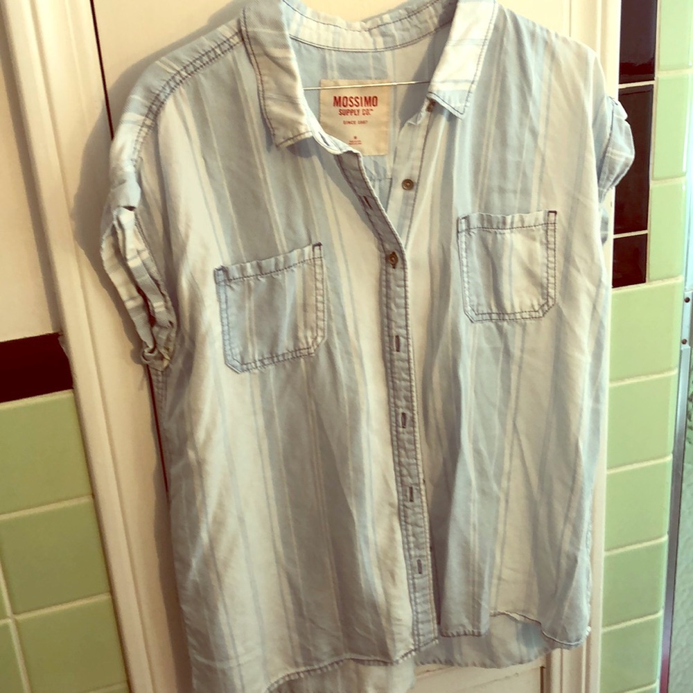 Cotton short sleeved buttoned shirt